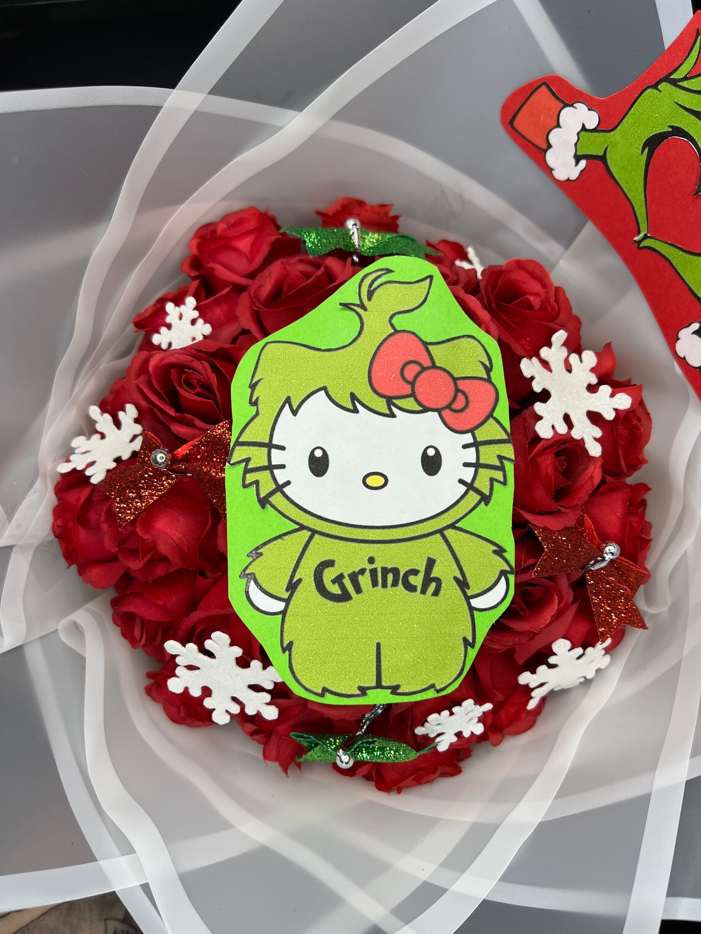 Grinch Hello Kitty Bouquet